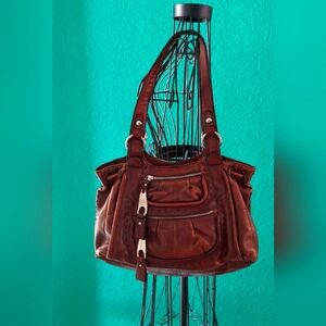 Vintage leather shoulder bag